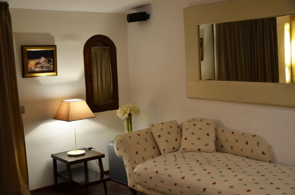 Hotel Galena Mas Comangau Begur Szoba fotó